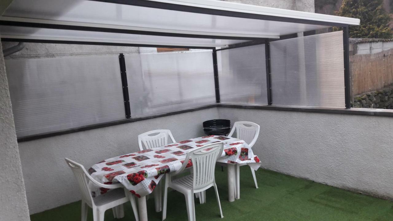 Gite Du Sabotier Lamadon Saint-Genès-Champanelle Dış mekan fotoğraf